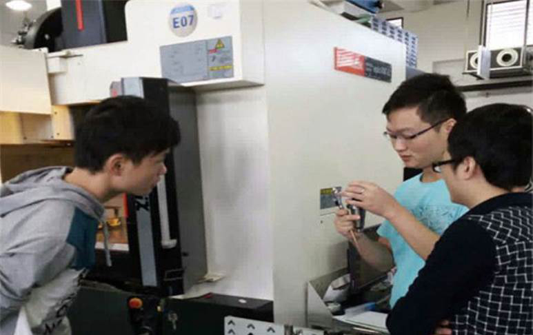 上課現(xiàn)場(chǎng) 上課現(xiàn)場(chǎng)