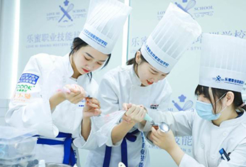 上课情景 上课情景