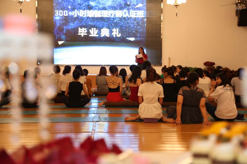 瑜伽教练 瑜伽教练