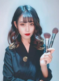 张璇 张璇
