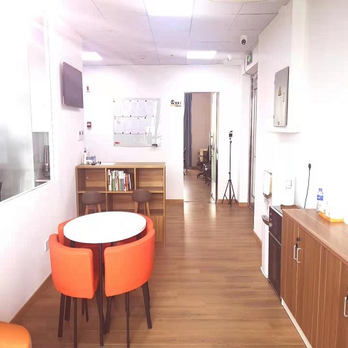 學(xué)校環(huán)境