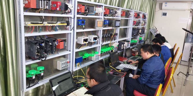 课堂实操 课堂实操