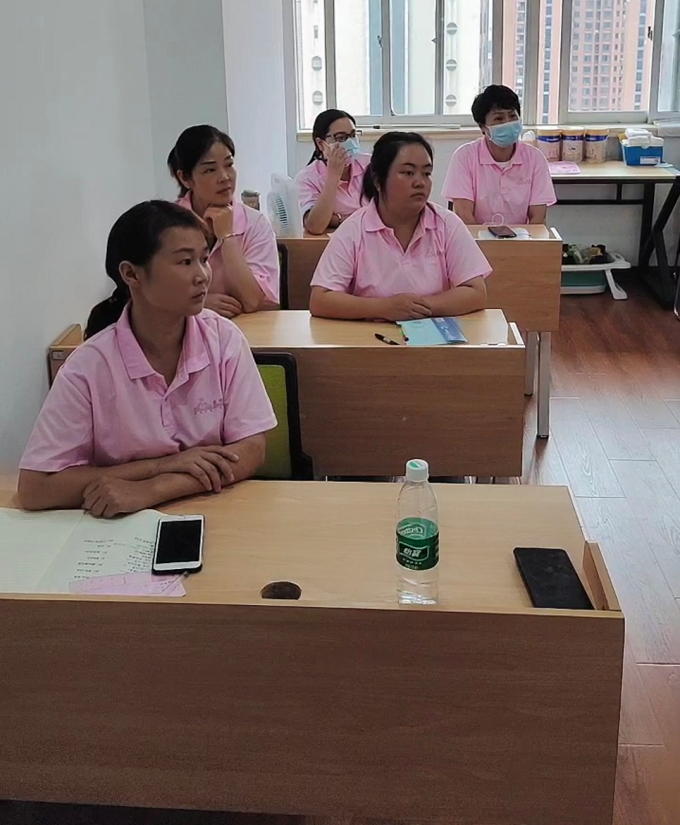 高级小儿推拿培训现场