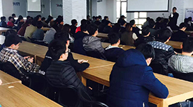 授課現(xiàn)場 授課現(xiàn)場