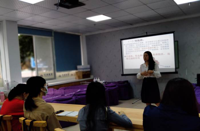 課堂情景 課堂情景