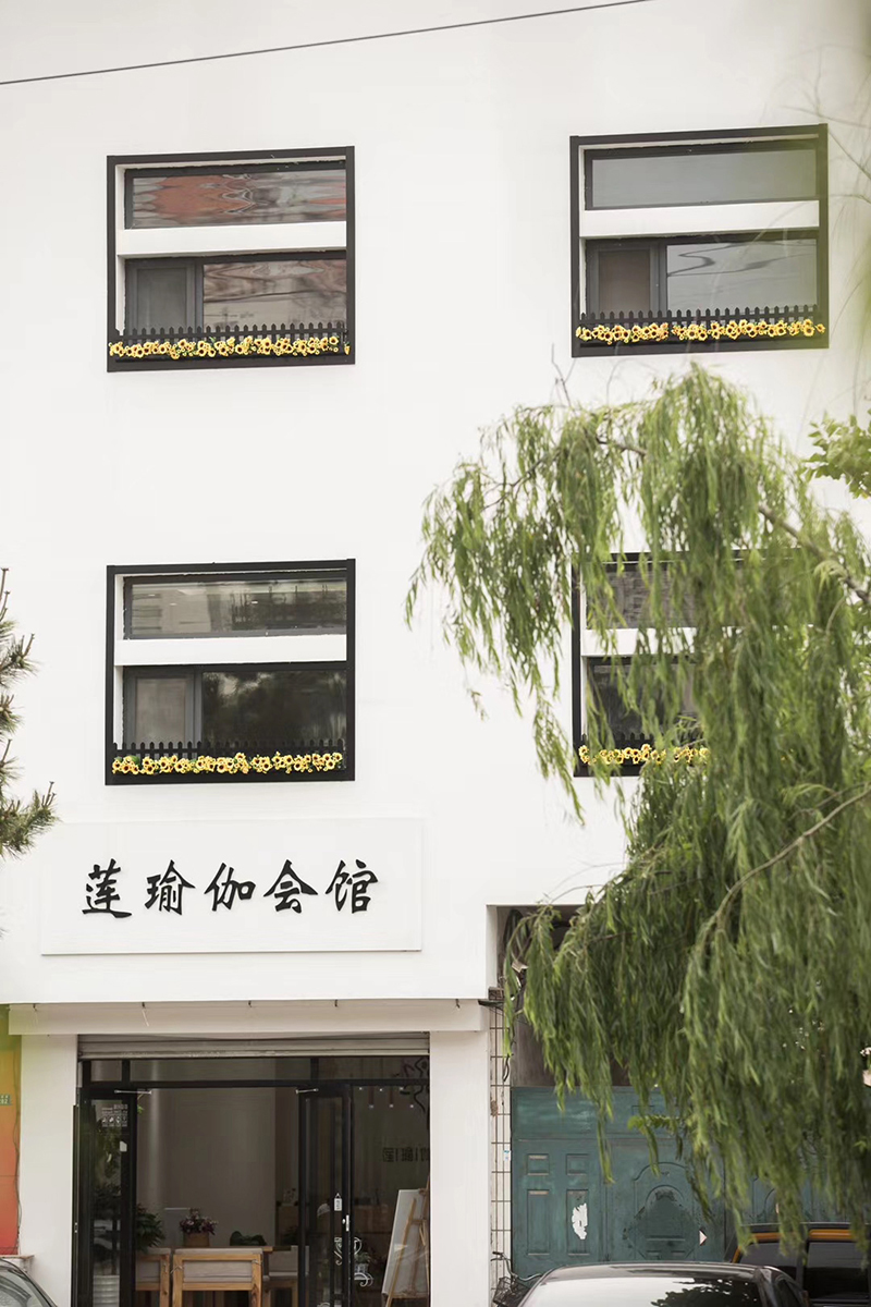 学校门头