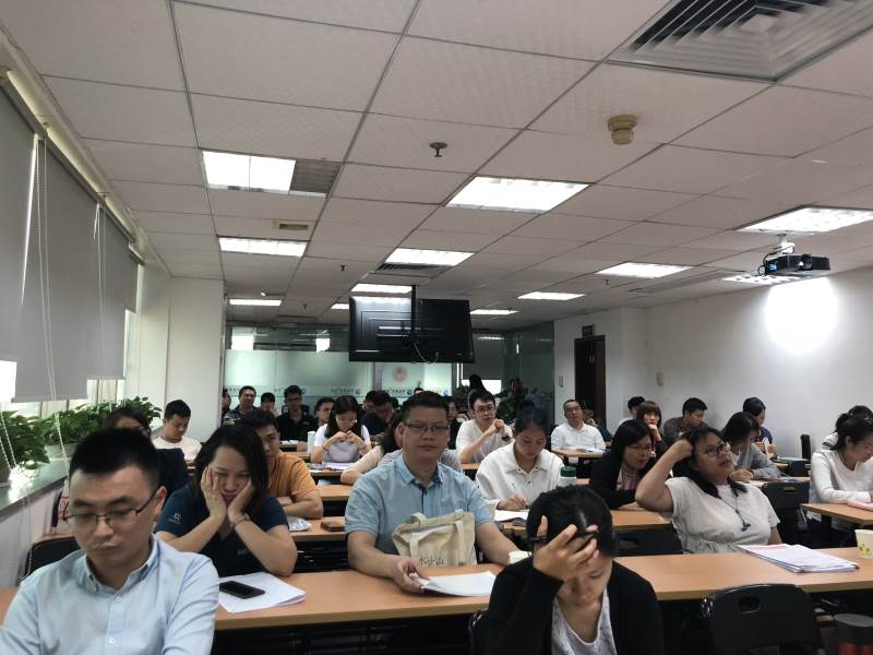 授课情景 授课情景