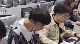 上课情景 上课情景