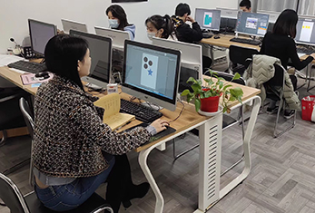 上课情景 上课情景