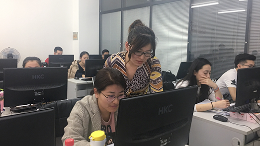 廣州華清遠見IT培訓師資好不好？學校都有哪些老師？