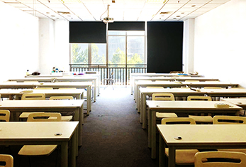 教室内景