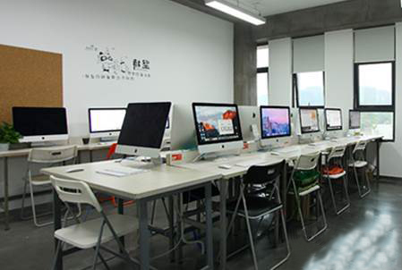 課室環(huán)境 課室環(huán)境