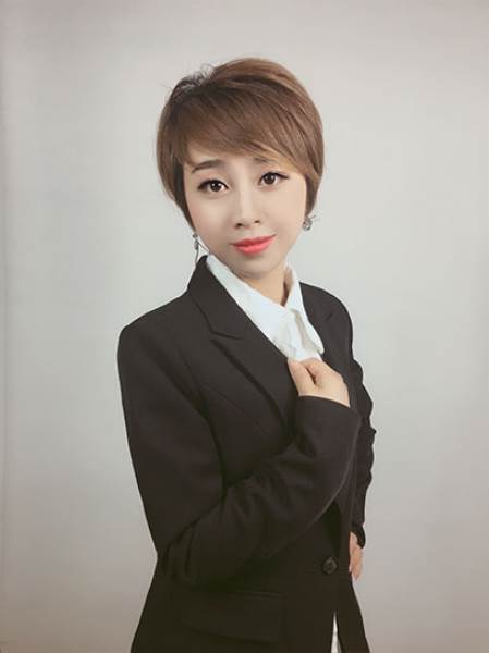 鮑芬-高級(jí)美甲講師 鮑芬-高級(jí)美甲講師