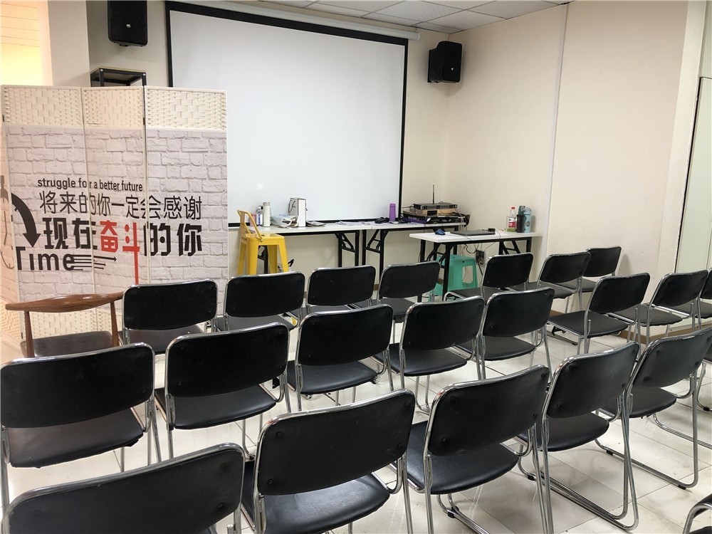 教室 教室