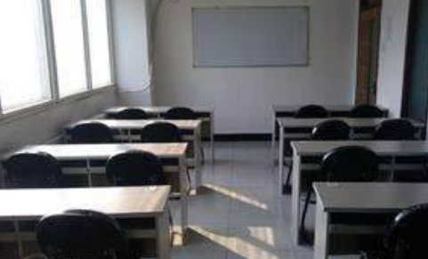 教室環(huán)境 教室環(huán)境