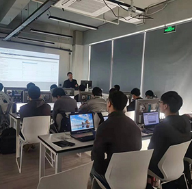 授课现场 授课现场