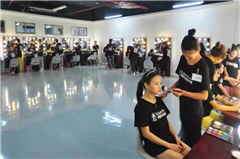 广州伊丽莎白培训学费一般多少钱？贵不贵？