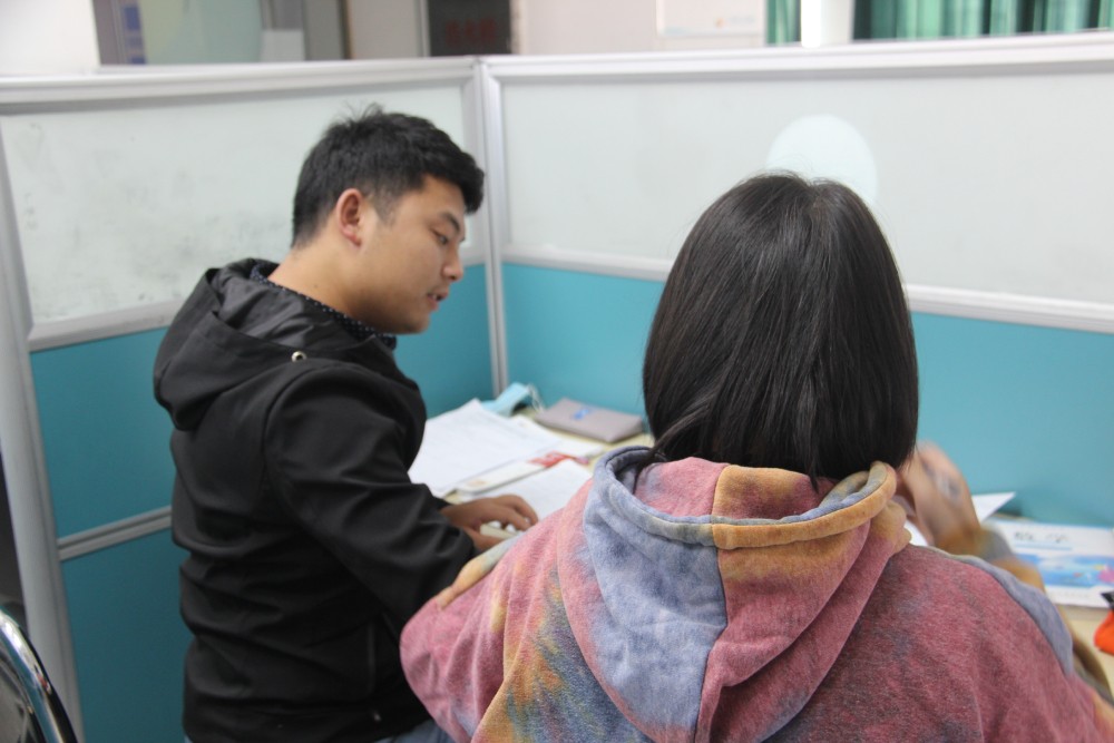 授課現(xiàn)場 授課現(xiàn)場