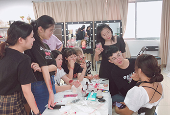 上课情景 上课情景