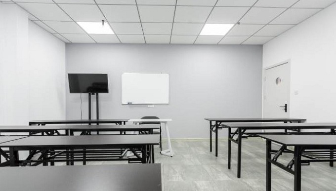课室