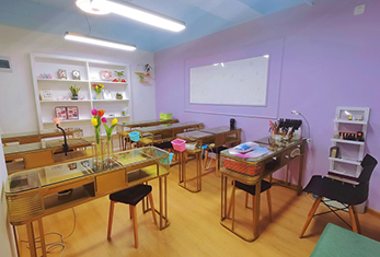 课室 课室