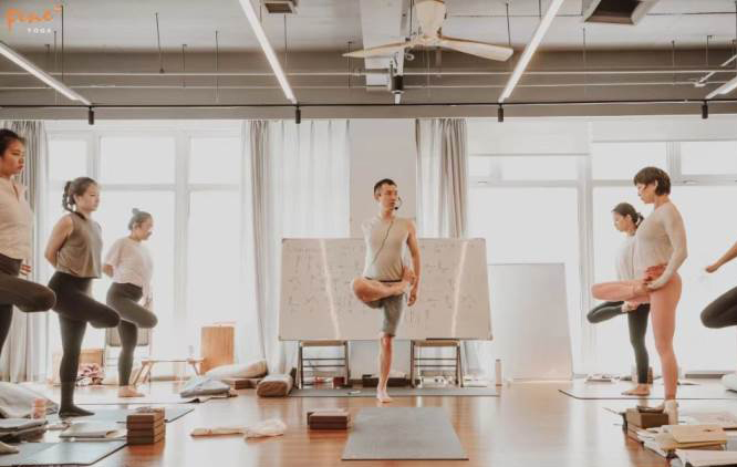 授課現(xiàn)場(chǎng) 授課現(xiàn)場(chǎng)