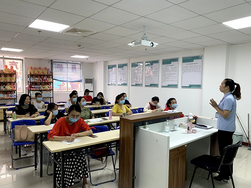 授課情景 授課情景