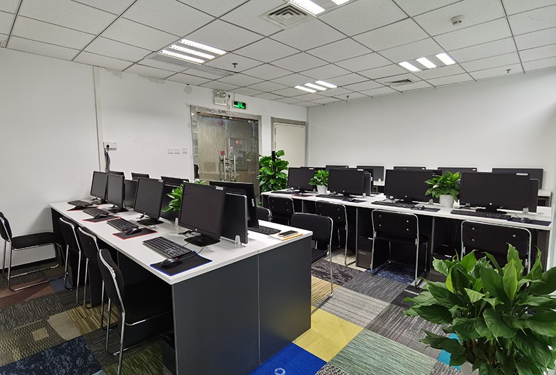 教室環(huán)境 教室環(huán)境