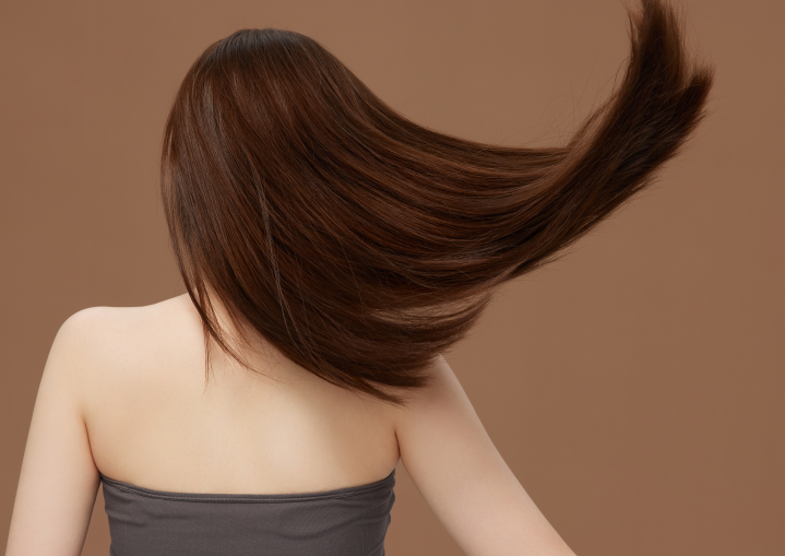 美发师国际吹风造型