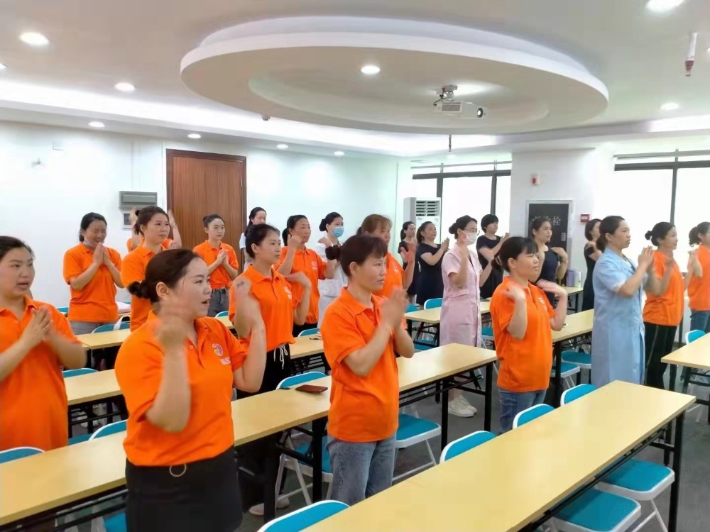 課堂情景 課堂情景