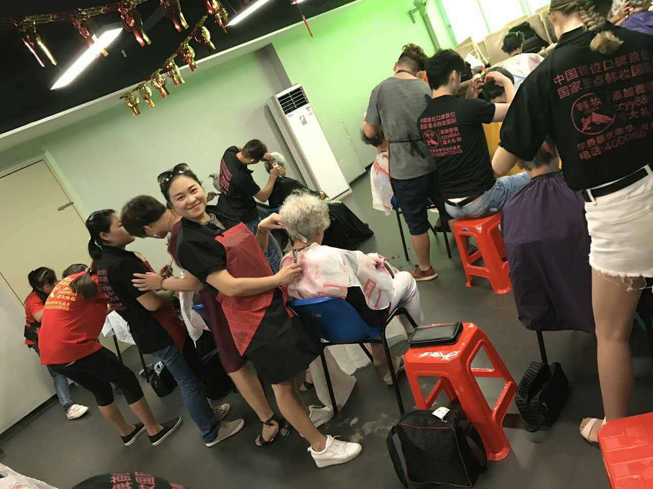 教學(xué)現(xiàn)場(chǎng) 教學(xué)現(xiàn)場(chǎng)