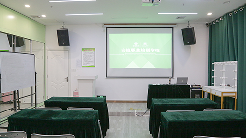 课室环境 课室环境