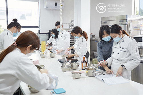 授課現(xiàn)場(chǎng) 授課現(xiàn)場(chǎng)