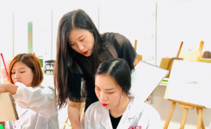 授課情景 授課情景