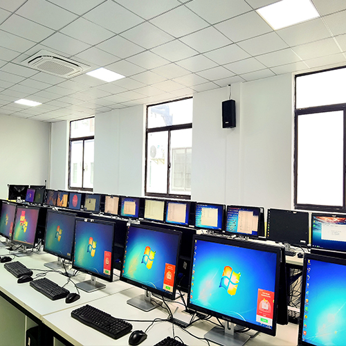 賽訓(xùn)室環(huán)境