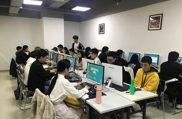 影视课室 影视课室