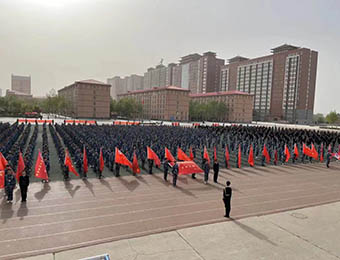 学校操场 学校操场