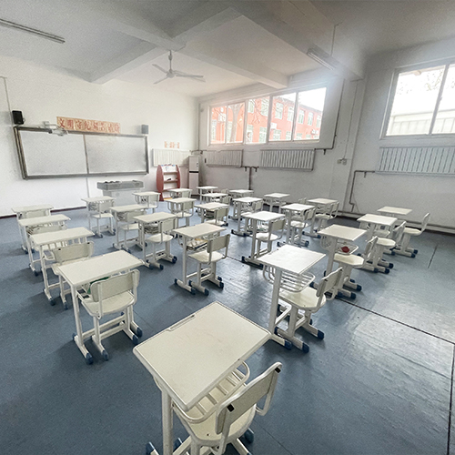 课室