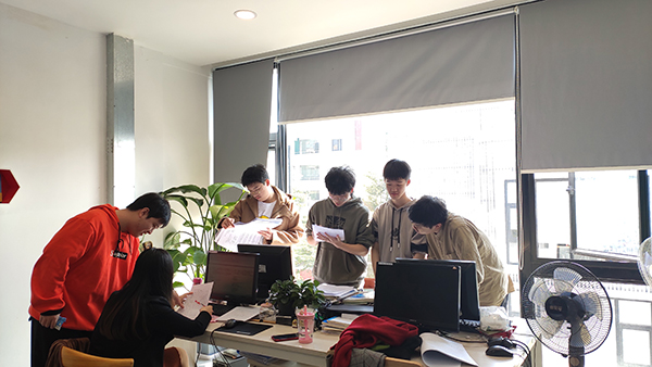 學(xué)員學(xué)習(xí)情景