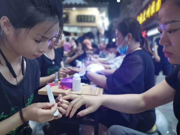 美甲培訓(xùn)現(xiàn)場 美甲培訓(xùn)現(xiàn)場