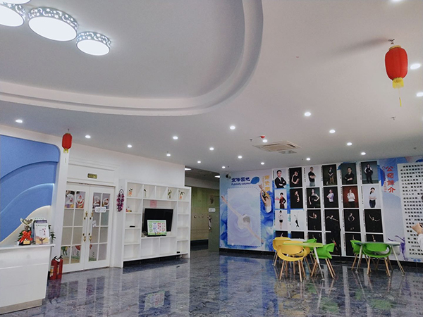 大朗校区大厅环境