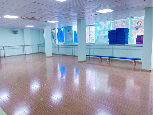 电子城校区舞蹈教室