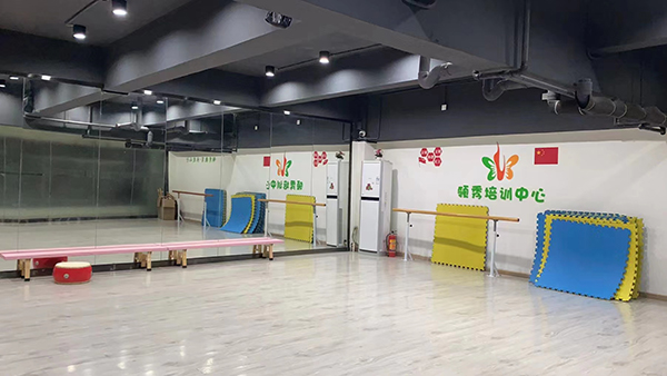 望牛墩校区教室