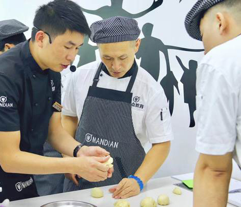 上課現(xiàn)場(chǎng)