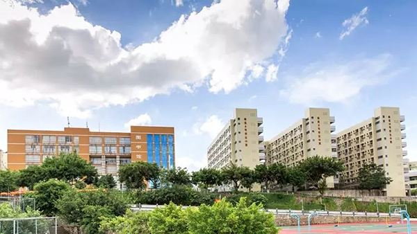 學(xué)校風(fēng)貌