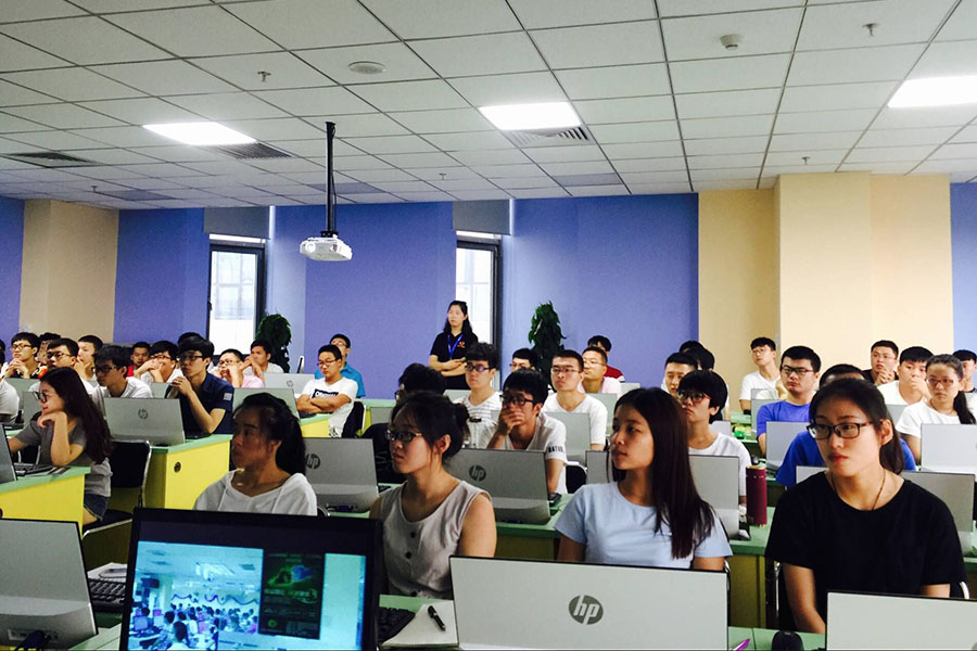 学习现场 学习现场