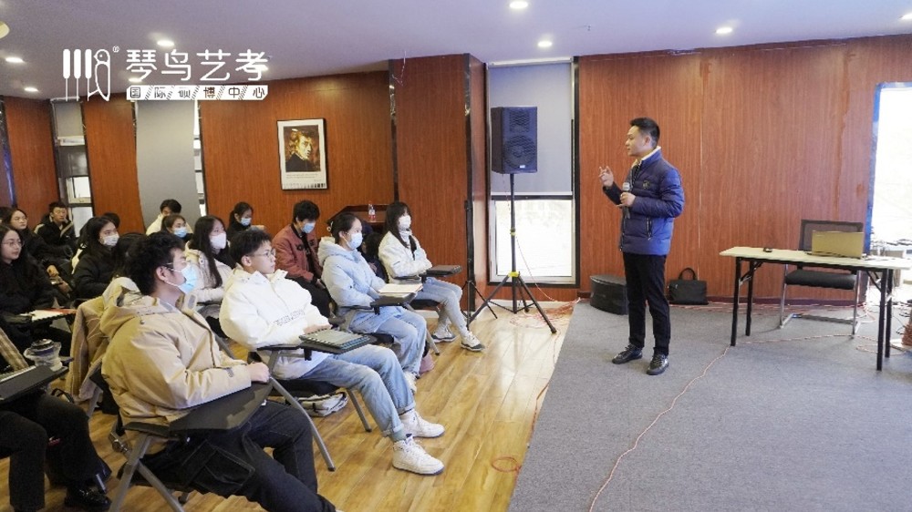 課堂聽(tīng)講 課堂聽(tīng)講