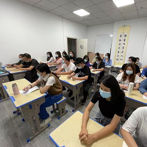 上课情景 上课情景