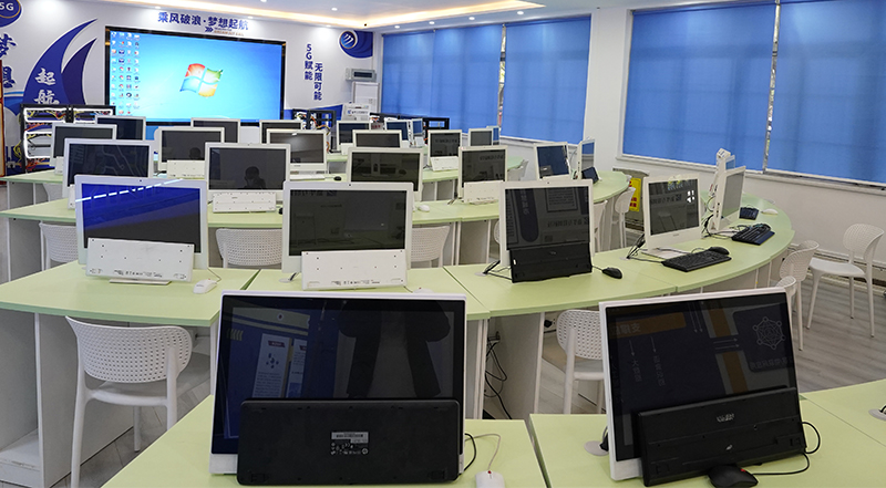 教学设备 教学设备