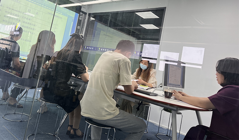 教學(xué)現(xiàn)場 教學(xué)現(xiàn)場